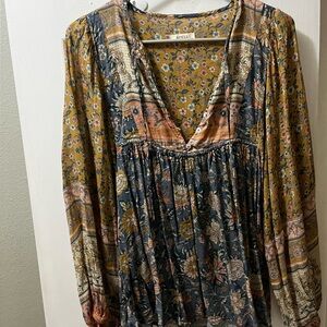 Beautiful spell blouse.